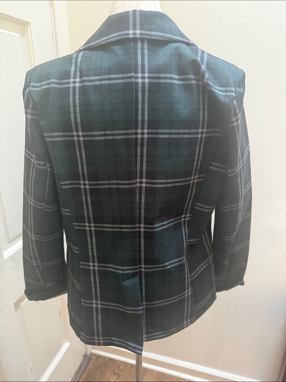 Double-Breasted Plaid Blazer in Dark Green - Picture 2 of 2